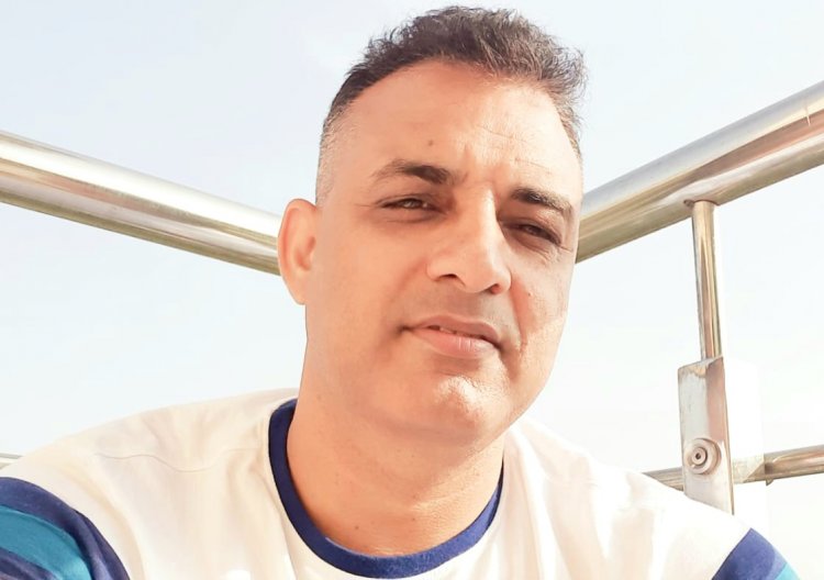 कविता : तेरी बज़्म से अब जाने का वक़्त है