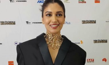 IFFM में भूमि पेडनेकर को मिला 'डिसरप्टर ऑफ द ईयर'  सम्मान !