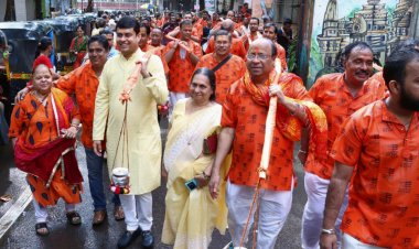 कांवड़ियों ने भायंदर के चंद्रमौलेश्वर मंदिर जाकर किया जलाभिषेक