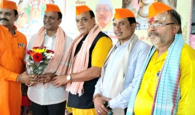 पुरुषोत्तम परिवार द्वारा बोरीवली में महारुद्राभिषेक का भव्य आयोजन ...