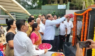 भारत रत्न अटल बिहारी बाजपेयी की पुण्यतिथि पर सांसद गोपाल शेट्टी ने दी भावपूर्ण श्रद्धांजलि 