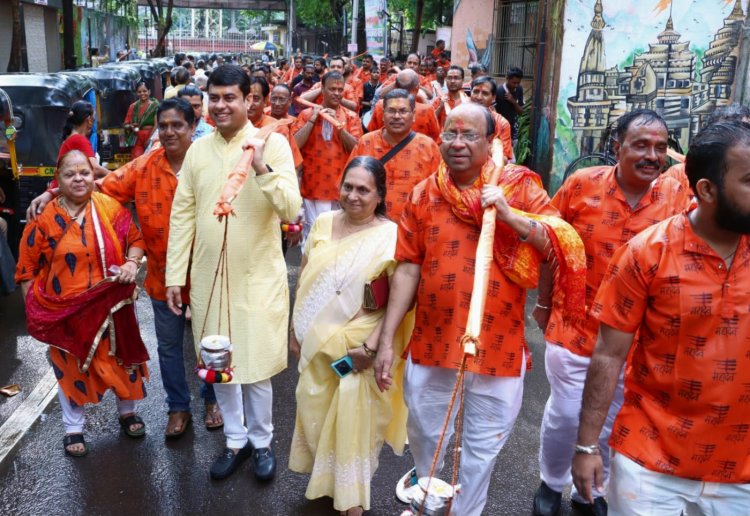 कांवड़ियों ने भायंदर के चंद्रमौलेश्वर मंदिर जाकर किया जलाभिषेक