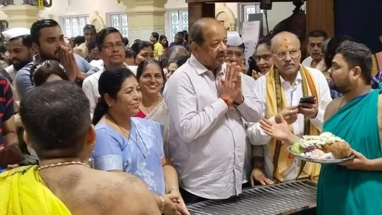 VITTHAL VITTHAL आषाढ़ी एकादशी पर दहिसर स्थित काशी मठ विठ्ठल रुक्मणि मंदिर पहुंचे सांसद गोपाल शेट्टी