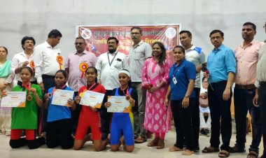 कुश्ती प्रतियोगिता में बीएमसी स्कूलों की छात्राओं का शानदार प्रदर्शन, जीते मैडल