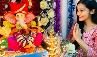 "स्वामी समर्थ" की अभिनेत्री अपूर्वा देशमुख के घर पधारे विघ्नहर्ता