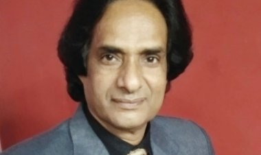 संसद में माननीय का 'अमाननीय' आचरण !