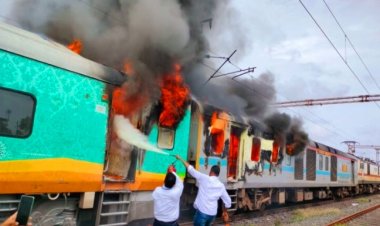 Humsafar Express के दो डिब्बों में आग से हड़कंप: सभी यात्री सुरक्षित