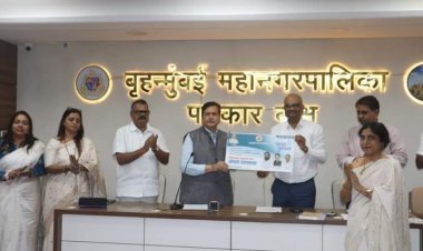 हिंदू हृदय सम्राट बाळासाहेब ठाकरे आपला दवाखाना को लोकप्रिय बनाने हेतु एक 'जिंगल' का लोकार्पण 