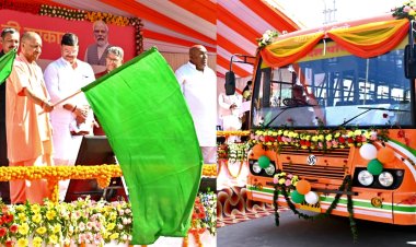 CM Yogi Adityanath ने 'मिशन महिला सारथी' का  किया शुभारंभ : हरी झंडी दिखाकर 51 बसों को किया रवाना
