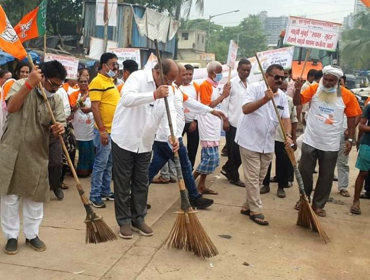 महात्मा गांधी तथा लालबहादुर शास्त्री जयंती के अवसर पर स्वच्छता अभियान में शामिल हुए सांसद गोपाल शेट्टी
