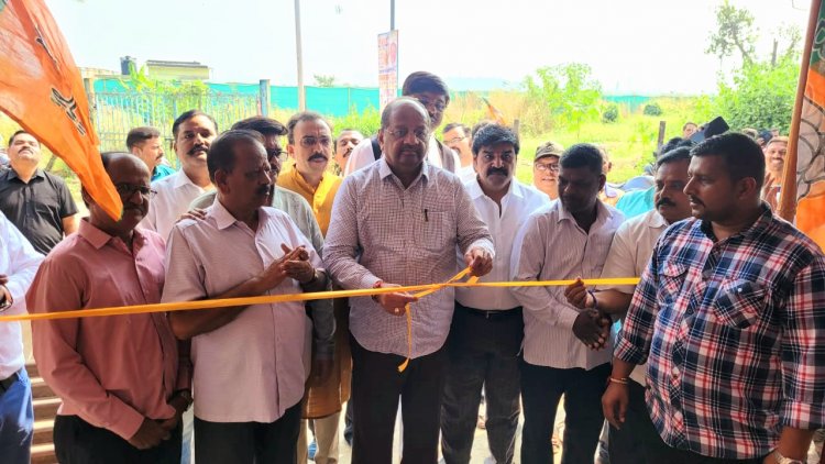 सांसद निधि से निर्मित विकास कार्यों का सांसद गोपाल शेट्टी ने किया लोकार्पण