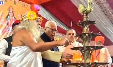 बाल योगी सदानंद महाराज आश्रम संस्थान द्वारा बालयोगी के "दीपोत्सव" समारोह का भव्य आयोजन ...