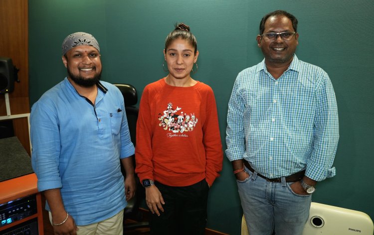 सुरेल गायिका ‘सुनिधि चौहान’ हिच्या ‘मन हे गुंतले’ गाण्याला प्रेक्षकांचा भरभरून प्रतिसाद !