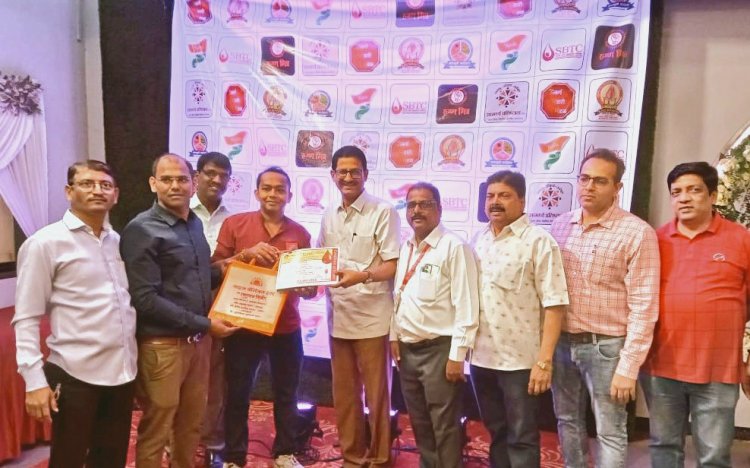 साहस चैरिटेबल ट्रस्ट द्वारा वाकोला में रक्तदान शिविर का आयोजन : 125 रक्तदाताओं ने किया रक्तदान