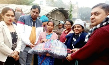 महिला उन्नति संस्था ने नोएडा के जरूरतमंदों में बांटा कंबल,ऊनी कपड़े और जैकेट