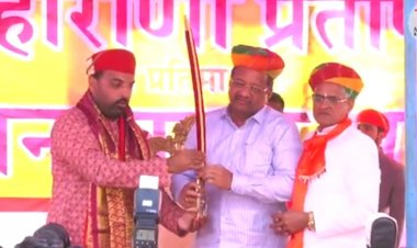 Sirohi Breaking News : पोसीतरा में चेतक पर सवार महाराणा प्रताप की भव्यतम प्रतिमा का अनावरण उदयपुर के महाराज कुमार साहब डॉ. लक्ष्यराज सिंह मेवाड़ ने किया