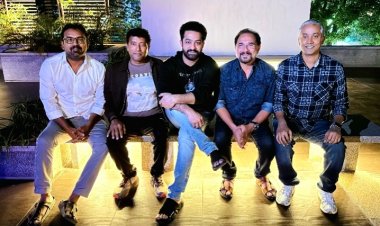 एनटीआर जूनियर की 'देवरा पार्ट 1' की पहली झलक के वीडियो पर जबरदस्त ग्लोबल प्रतिक्रिया : टीम के साथ मनाया जश्न