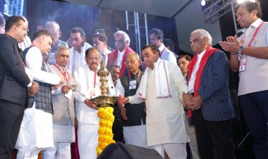 पूर्व उप-राष्ट्रपति वेंकैया नायडू ने किया  'भारतीय छात्र संसद' का उद्घाटन