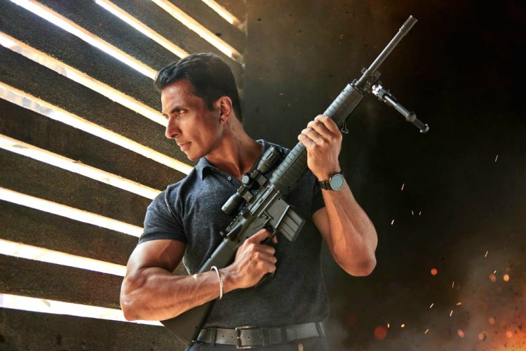 Sonu Sood ने फ़िल्म 'फतेह' को बताया साइबर क्राइम विक्टिम्स के लिए एक ट्रिब्यूट !