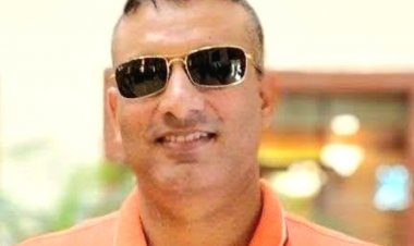 कविता : अपनी गठरी मैं खोलूँ