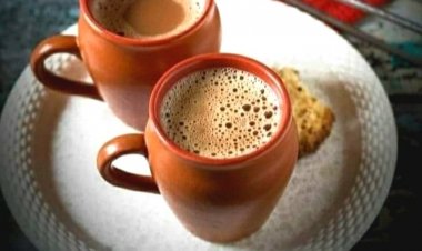 कविता : चाय सिर्फ चाय नहीं होती