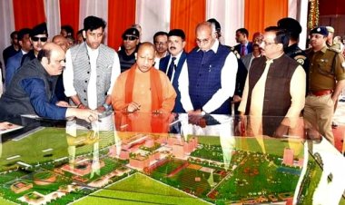 CM योगी आदित्यनाथ ने गोरखपुर में किया यूपी के प्रथम पशु चिकित्सा विज्ञान महाविद्यालय का शिलान्यास