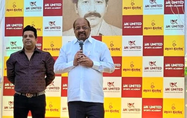 सांसद गोपाल शेट्टी ने किया 'अंकल जेरॉम डिसूजा चौक' का लोकार्पण ...