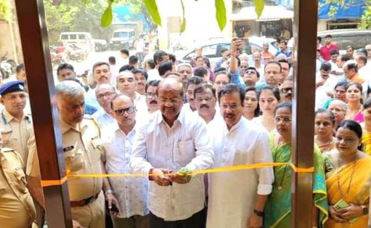 कांदिवली पुलिस स्टेशन परिसर के नवीनीकृत व्यायाम शाला का उद्घाटन हुआ