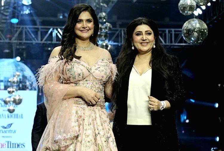 Pune Fashion Week अर्चना कोचर के कलेक्शन में शो स्टॉपर बनीं ज़रीन खान !