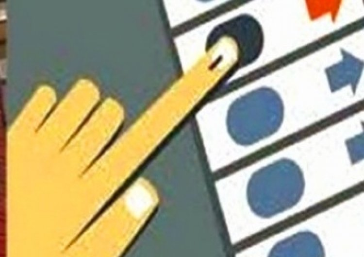 कविता : मत, निवेश है मतदान मत बोलो....