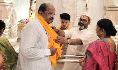 सांसद गोपाल शेट्टी ने सपरिवार  अयोध्या धाम जाकर किया रामलला की दिव्य मूर्ति का दर्शन
