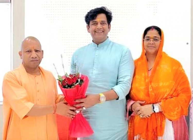 Gorakhpur साँसद रविकिशन ने उत्तर प्रदेश के मुख्यमंत्री योगी आदित्यनाथ से की सदिक्षा भेंट 