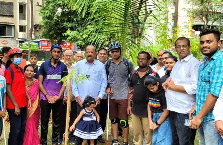 पूर्व सांसद गोपाल शेट्टी ने पर्यावरण संतुलन के लिए हर नागरिक को पौधारोपण करने का दिया संदेश