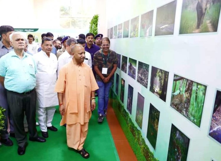 Lucknow में इको पर्यटन संवाद कार्यक्रम में शामिल हुए सीएम योगी आदित्यनाथ