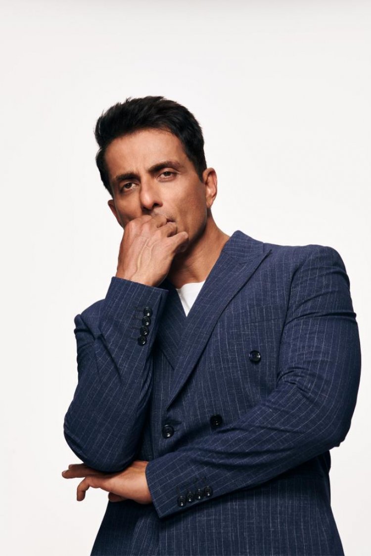 Sonu Sood का नया वीडियो : लोगों से महिला सशक्तिकरण और छोटे बिज़नेस को बढ़ावा देने का किया अनुरोध !