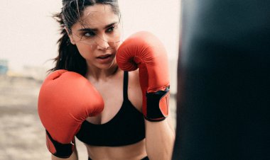 वेदा बनने के लिए सीखा बॉक्सिंग  : शरवरी ने एक्शन फिल्म के लिए अपनाया 'बीस्ट मोड'