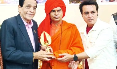 सुभारती पुरस्कार समारोह में योगीराज भारतभूषण भारतेंदु को मिला "बेस्ट योगगुरु एवॉर्ड"