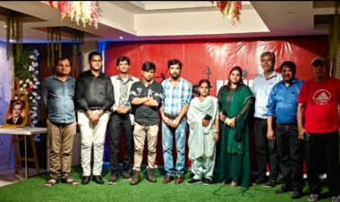 पार्श्वगायक स्व. मुकेश की पुण्यतिथि पर उन्हें दी गई संगीतमय श्रद्धांजलि