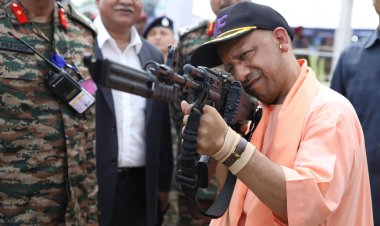 CM Yogi Adityanath ने सशस्त्र सैन्य समारोह में की शिरकत..