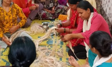 CM Yogi ने केले को कुशीनगर का ओडीओपी घोषित कर इसकी खेती और इससे जुड़े कार्यों को दे दिया नवजीवन