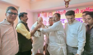 बोरीवली व्यापारी एसोसिएशन ने संजय उपाध्याय की भारी बहुमत से जीत का मनाया जश्न !