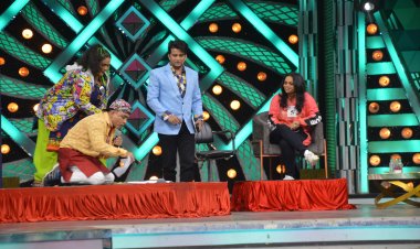 "मैं नहीं तो कौन बे" म्हणत सृष्टी तावडे ची हास्याच्या मंचावर एन्ट्री