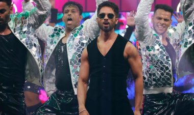 ILT20 - सीज़न 3 का शानदार उद्घाटन समारोह संपन्न : शाहिद कपूर, पूजा हेगड़े और सोनम बाजवा ने अपने शानदार प्रदर्शन से मंच पर मचा दी धूम !