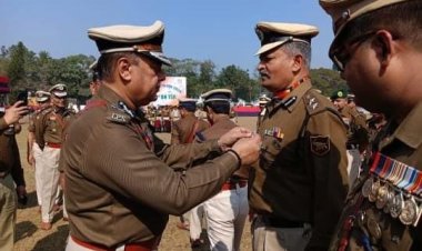 BSF की 81 वीं बटालियन के कमाडेंट राकेश सिन्हा को मिला गौरवशाली सम्मान