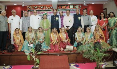 MCH स्कूल एवं जूनियर कॉलेज के भव्य समारोह में पहुंचे शहर के दिग्गज