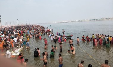 कविता : चलो चलो महाकुंभ चलो