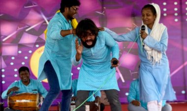 स्वच्छ भारत अभियान पर आधारित नुक्कड़ नाटक "सफाई में भलाई" का प्रदर्शन 