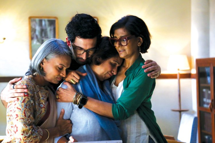 दो पीढ़ियों के बीच जनरेशन गैप को कम करता प्राइम वीडियो पर शो "ज़िद्दी गर्ल्स"