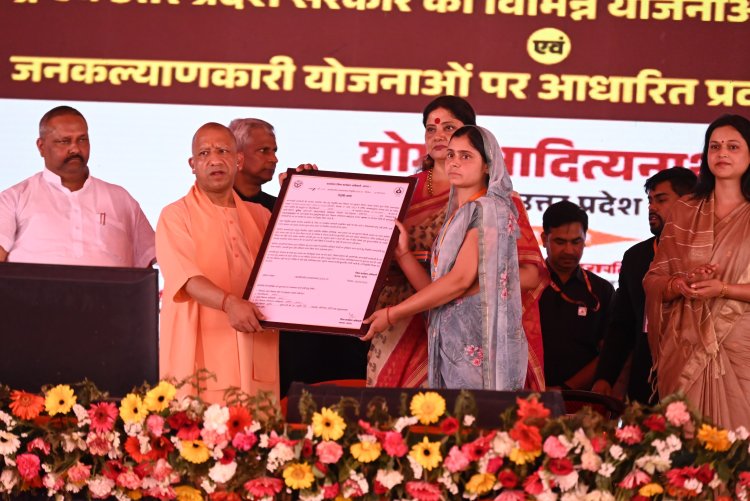 मुगलों से नहीं, छत्रपति शिवाजी महाराज से है आगरा की पहचान -सीएम योगी