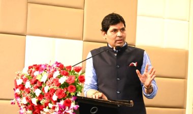 राजनीति के लिए भाषा को हथियार बनाना दुर्भाग्यपूर्ण – डॉ. योगेश दुबे